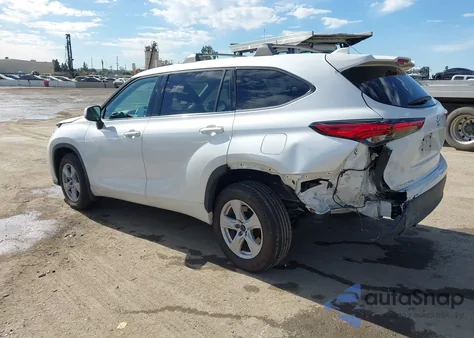 2021 Toyota Highlander L z USA, uszkodzony, nr VIN 5TDCZRAH1MS070198
